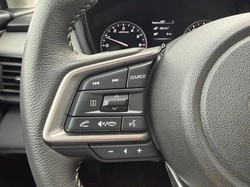 Used 2025 Subaru Outback Premium AWD/4WD image 16