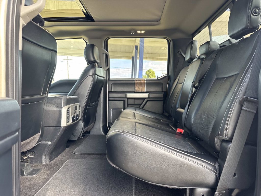 Used 2018 Ford F150 Lariat w/ Equipment Group 502A Luxury AWD/4WD image 14