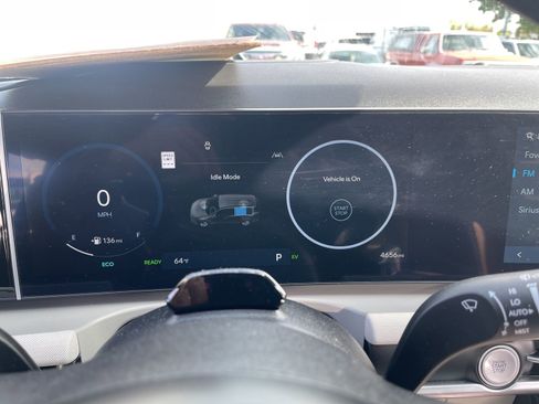 Used 2025 Hyundai Tucson Limited image 6