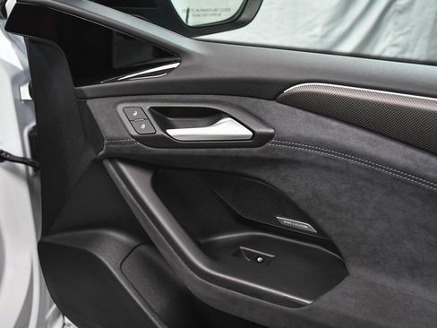 Used 2025 Audi S6 e-tron Prestige w/ 21" Black Optic Package image 21