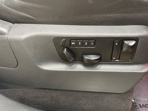 Used 2010 Porsche Cayenne GTS AWD/4WD image 35