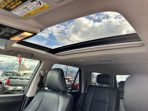 Used 2023 Toyota 4Runner Limited image 30