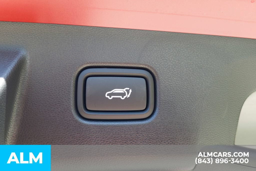 Used 2025 Hyundai Tucson SEL FWD image 23