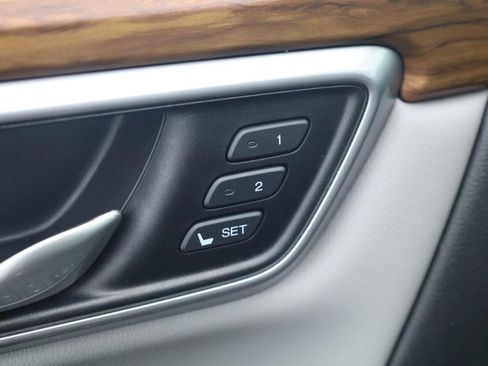 Used 2017 Honda CR-V EX-L image 11