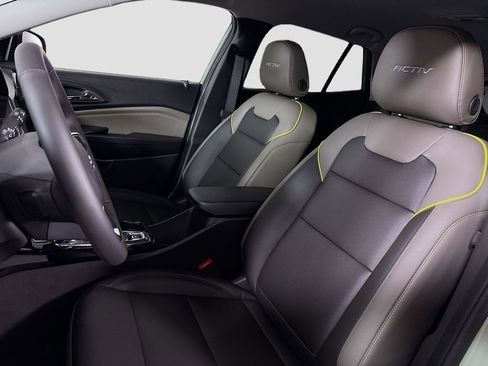 New 2026 Chevrolet Trax ACTIV w/ Driver Confidence Package image 20