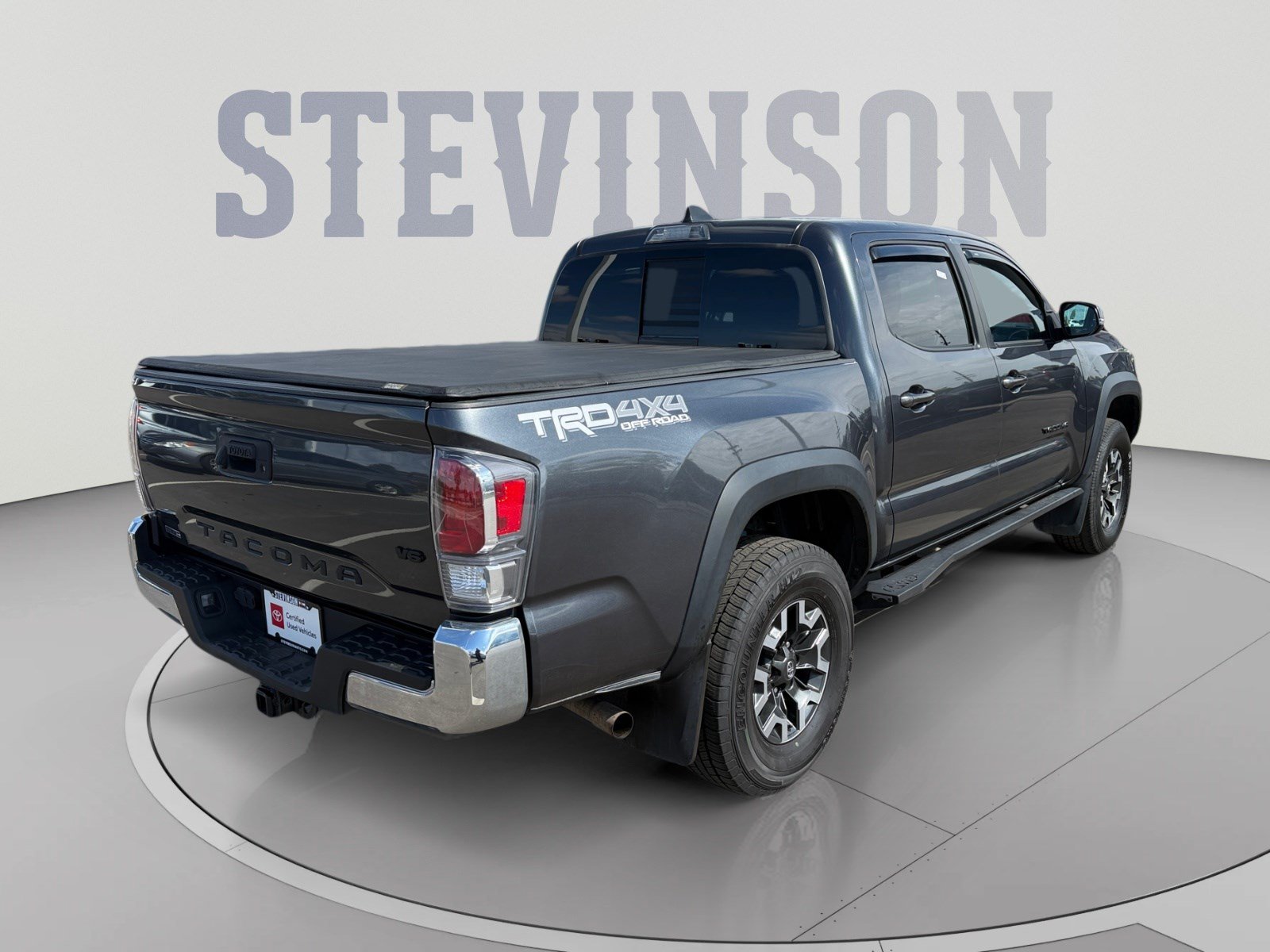 Used 2023 Toyota Tacoma TRD Off-Road AWD/4WD image 5