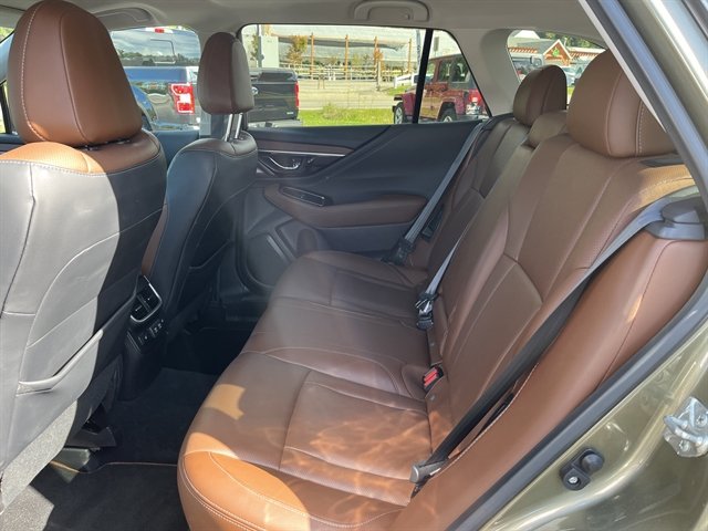 Used 2020 Subaru Outback Touring AWD/4WD image 35
