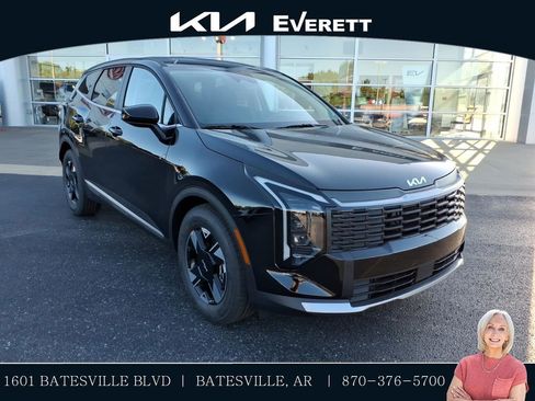 New 2026 Kia Sportage LX FWD image 1