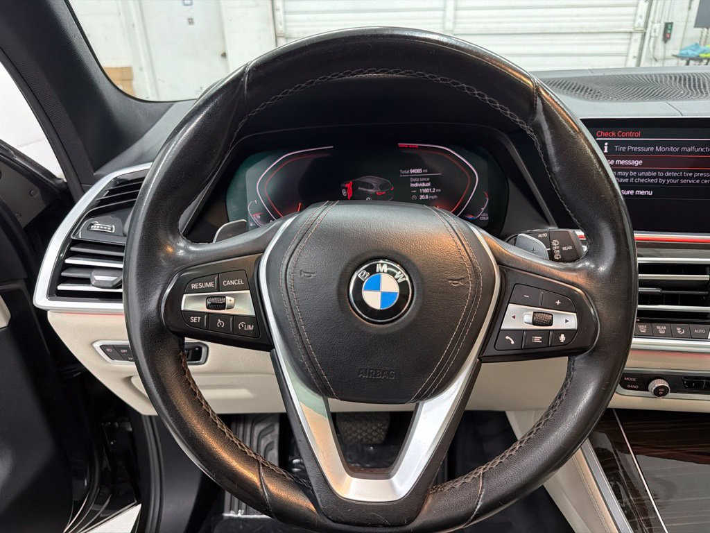 Used 2020 BMW X5 sDrive40i w/ Luxury Seating Package RWD image 19