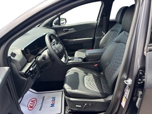 Certified 2026 Kia Sportage X-Line AWD/4WD image 10