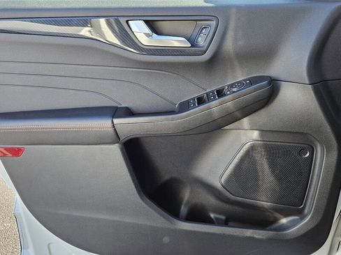 Used 2024 Ford Escape ST-Line w/ Equipment Group 301A image 47