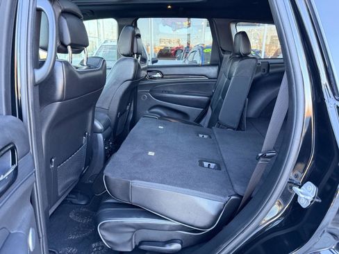 Used 2019 Jeep Grand Cherokee Overland image 35
