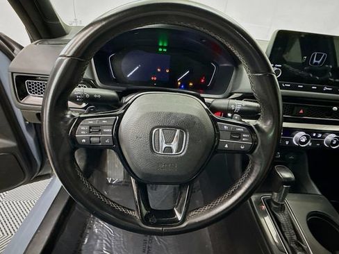 Used 2022 Honda Civic Sport image 11