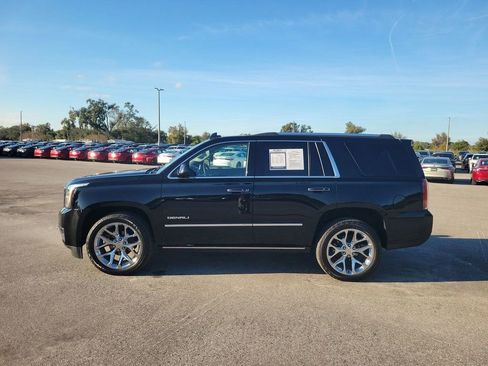 Used 2020 GMC Yukon Denali w/ Denali Premium Package image 14