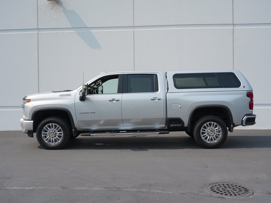 Certified 2022 Chevrolet Silverado 3500 High Country w/ Safety Package II AWD/4WD image 6