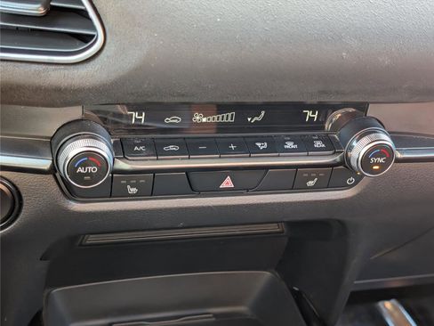 Used 2024 MAZDA CX-30 Carbon image 29