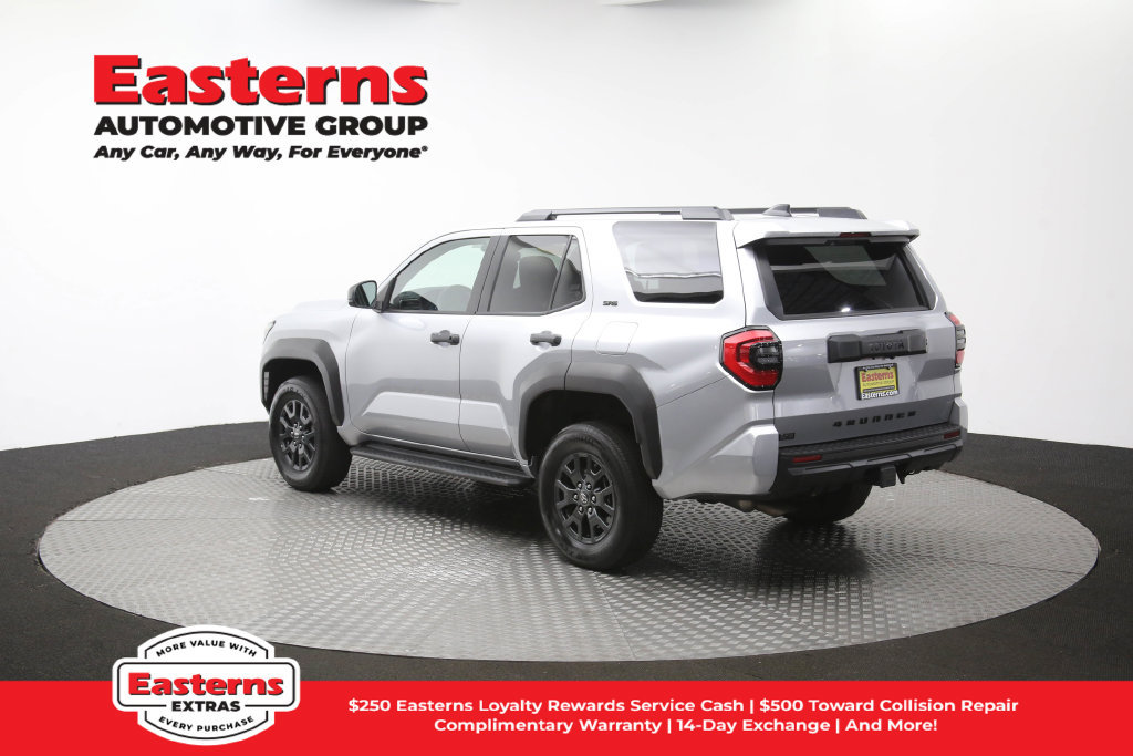 Used 2025 Toyota 4Runner SR5 AWD/4WD image 64
