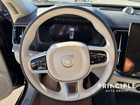 Used 2026 Volvo XC90 B6 Ultra w/ Lounge Package image 18