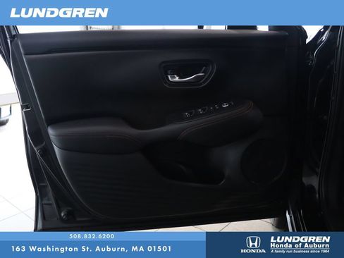 Used 2025 Honda HR-V Sport image 10