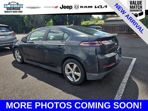 Used 2014 Chevrolet Volt Premium w/ Premium Trim Package FWD image 4