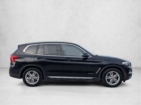 Used 2018 BMW X3 xDrive30i image 4