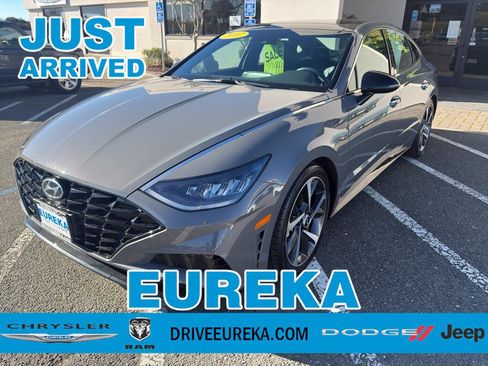 Used 2022 Hyundai Sonata SEL Plus w/ Cargo Package image 1