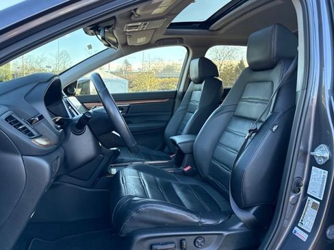 Used 2021 Honda CR-V Touring image 22
