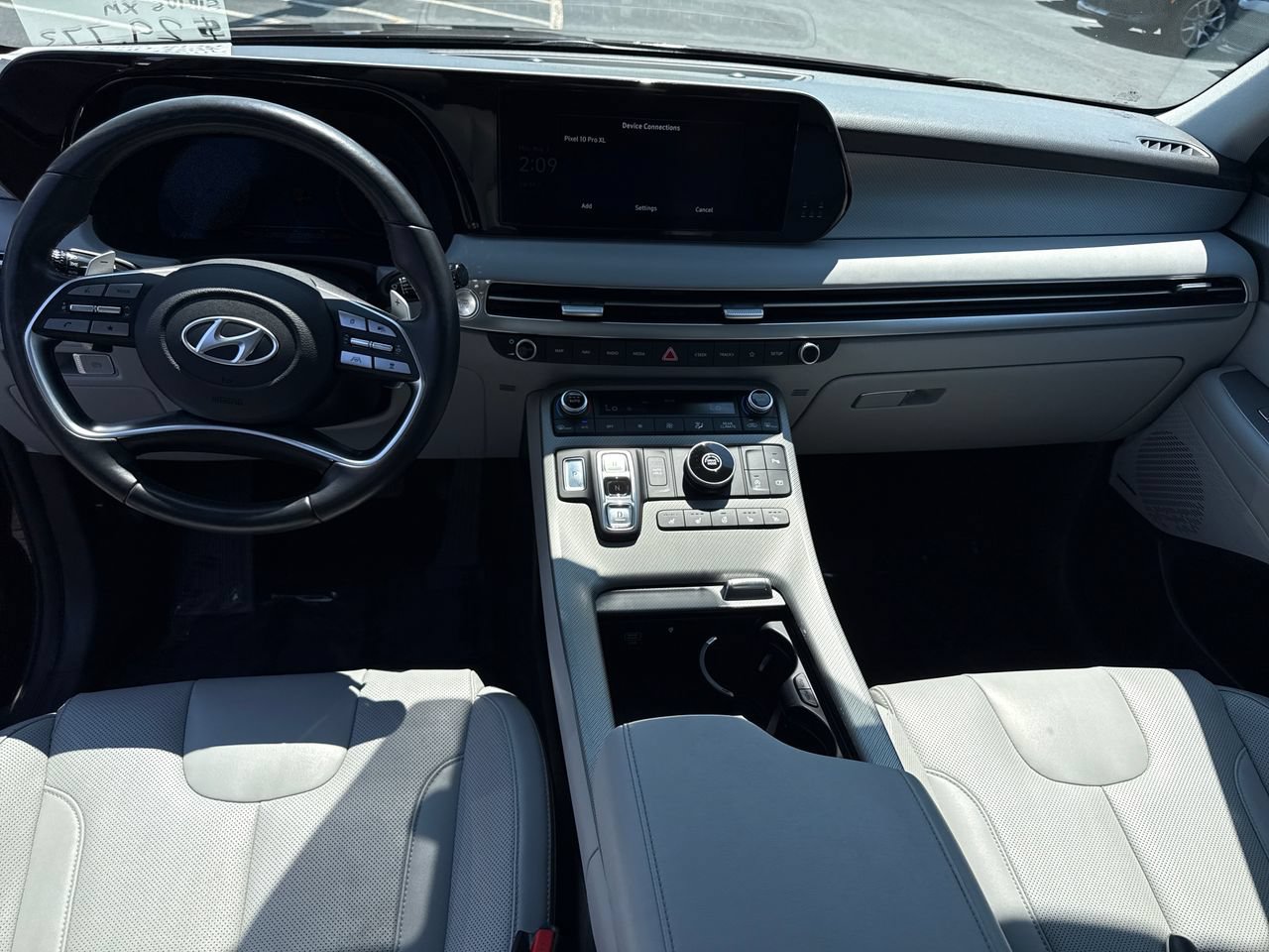 Used 2024 Hyundai Palisade SEL w/ Premium Package FWD image 16