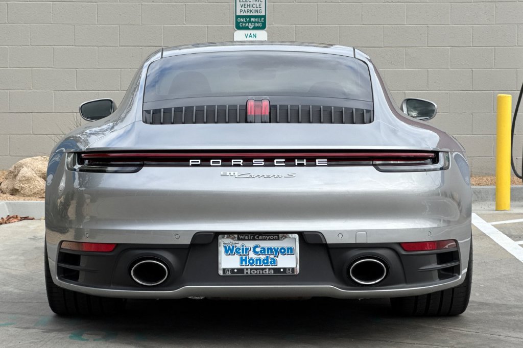 Used 2024 Porsche 911 Carrera S RWD image 11