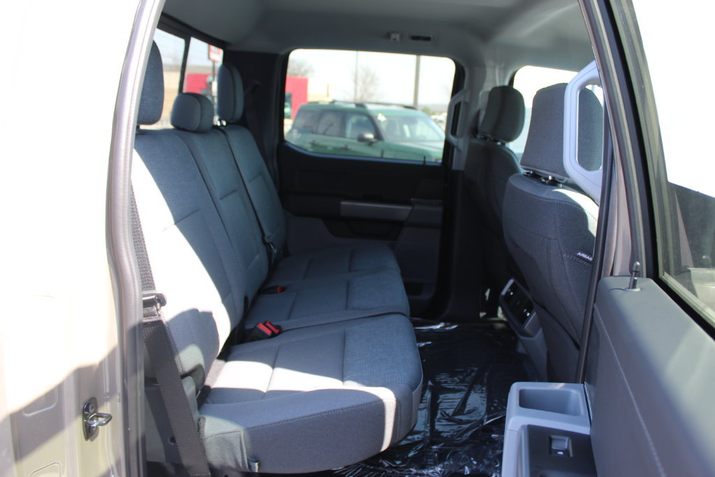 New 2026 Ford F150 XLT w/ Equipment Group 302A MID AWD/4WD image 17