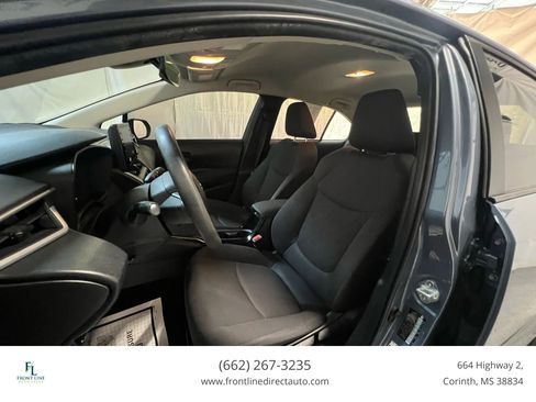 Used 2022 Toyota Corolla LE image 13