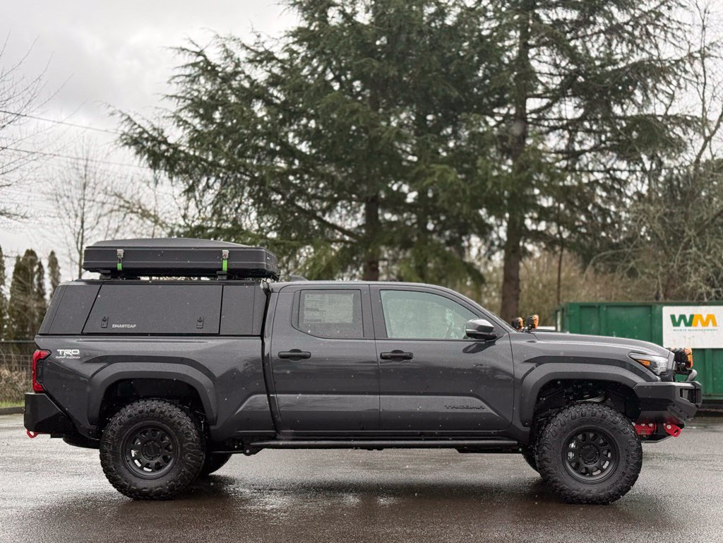 Used 2026 Toyota Tacoma TRD Off-Road w/ TRD Off Road Premium Package AWD/4WD image 7