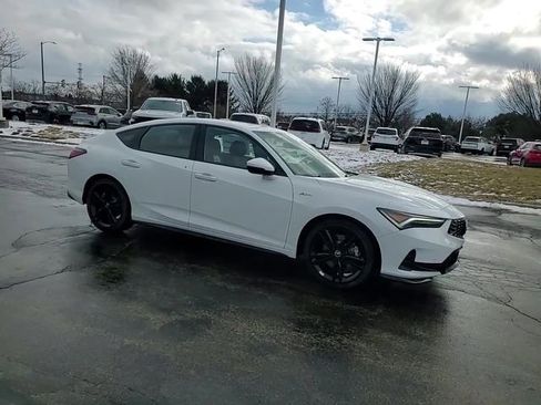 New 2026 Acura Integra A-Spec image 2