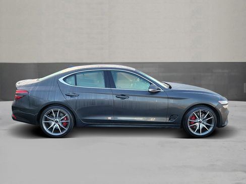 Certified 2025 Genesis G70 2.5T image 4