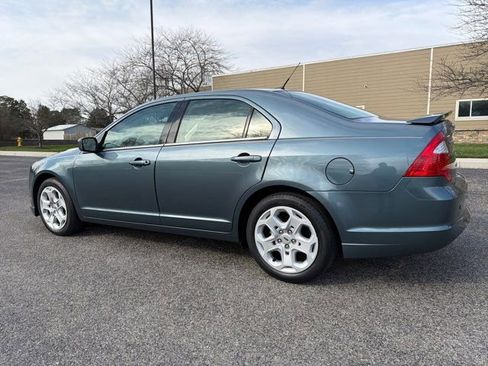 Used 2011 Ford Fusion SE w/ 202A Rapid Spec Order Code image 2