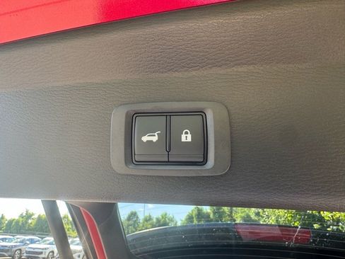 New 2025 Mitsubishi Outlander SE image 17