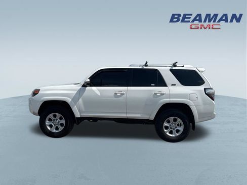 Used 2016 Toyota 4Runner SR5 Premium AWD/4WD image 4