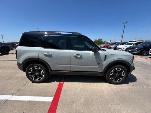 Used 2021 Ford Bronco Sport Outer Banks AWD/4WD image 4