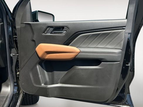 New 2026 GMC Canyon AT4 AWD/4WD image 25