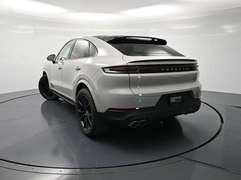 Certified 2026 Porsche Cayenne S AWD/4WD image 44