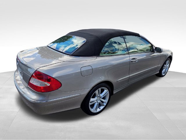Used 2007 Mercedes-Benz CLK 350 Cabriolet image 34