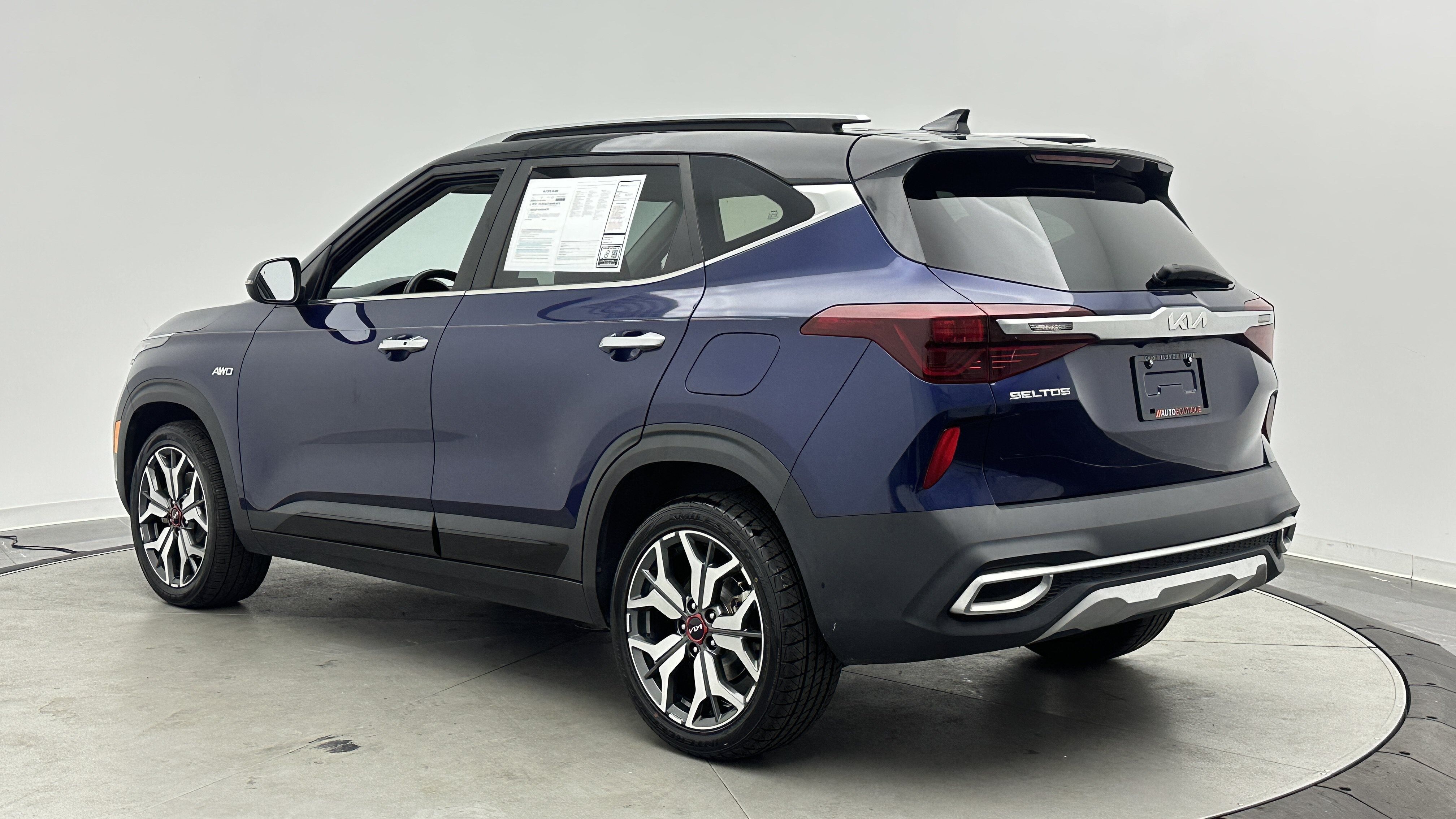 Used 2023 Kia Seltos SX AWD/4WD image 5