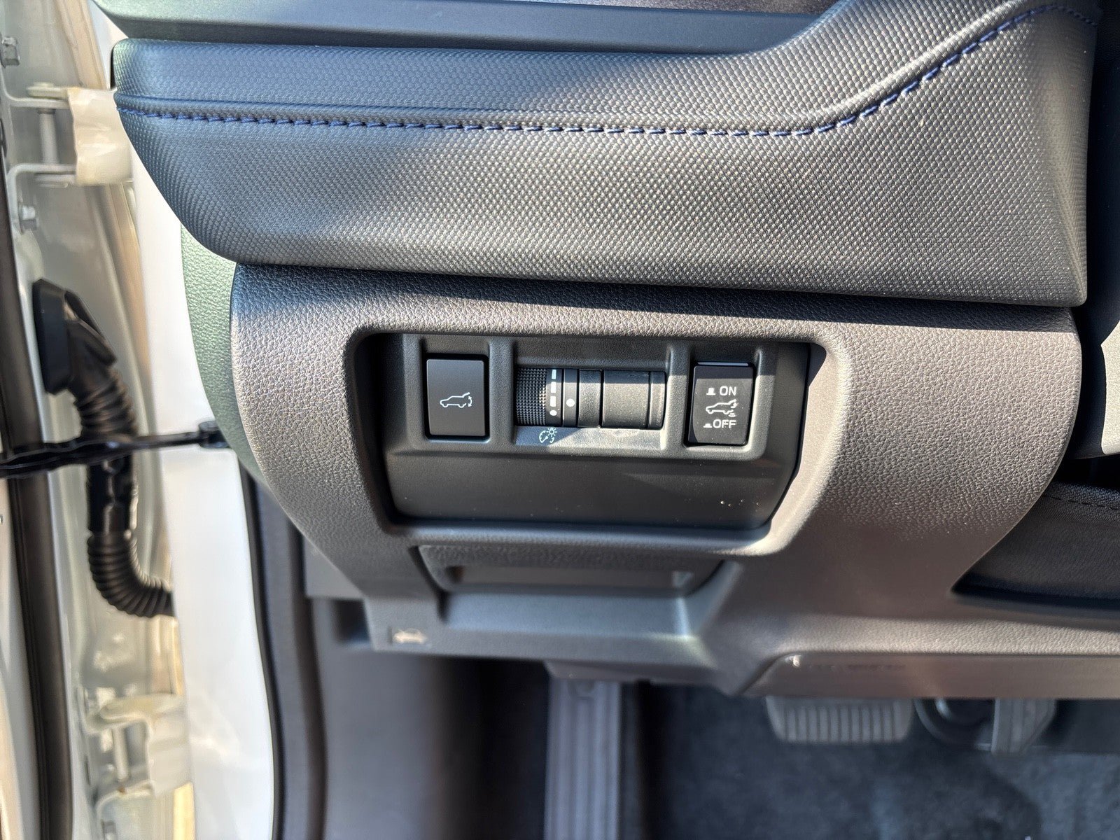 New 2026 Subaru Forester Premium AWD/4WD image 16