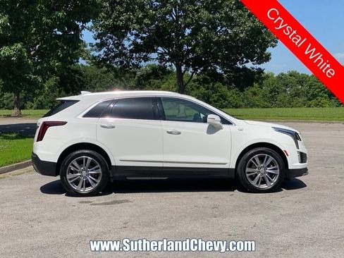 Used 2024 Cadillac XT5 Premium Luxury FWD image 8