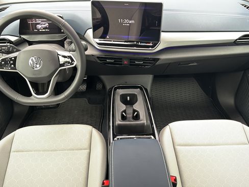 New 2026 Volkswagen ID.4 Pro S Plus AWD/4WD image 17