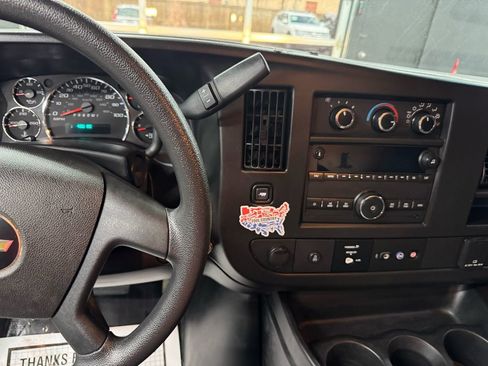 Used 2021 Chevrolet Express 3500 w/ Power Convenience Package image 16