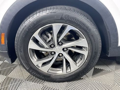 Used 2021 Buick Envision Essence w/ Technology Package I image 32