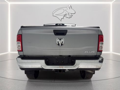 Used 2024 RAM 2500 Tradesman w/ Chrome Appearance Group AWD/4WD image 10