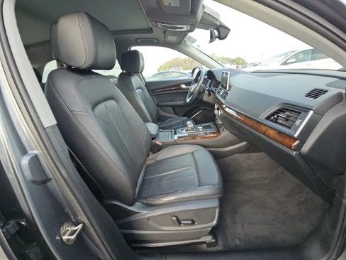 Used 2020 Audi Q5 2.0T Premium Plus w/ Premium Plus Package image 9
