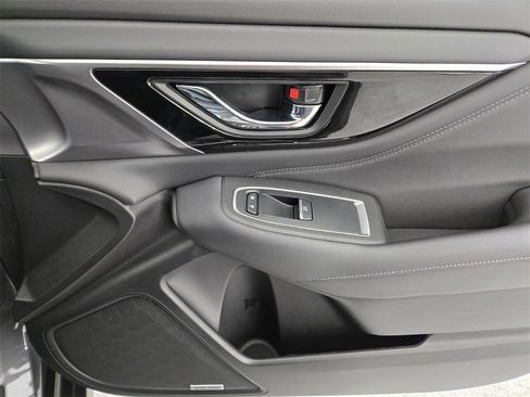 Certified 2025 Subaru Outback Limited XT image 22